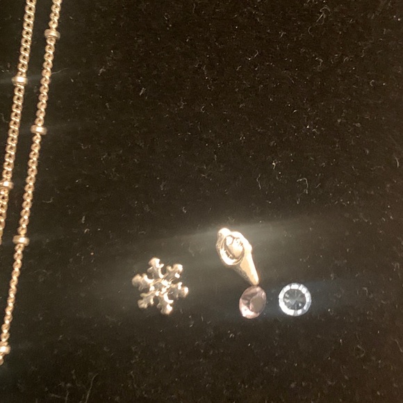 Origami Owl Large locket with Blue crystals - Picture 4 of 5